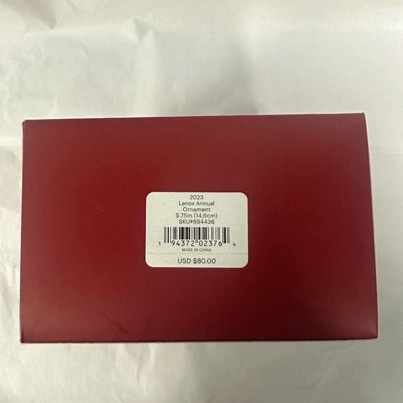 Lenox 2023 Annual Ornament - Picture 12 of 13